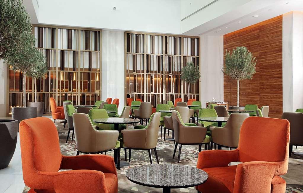 Grand Cosmopolitan Hotel Dubái Restaurante foto